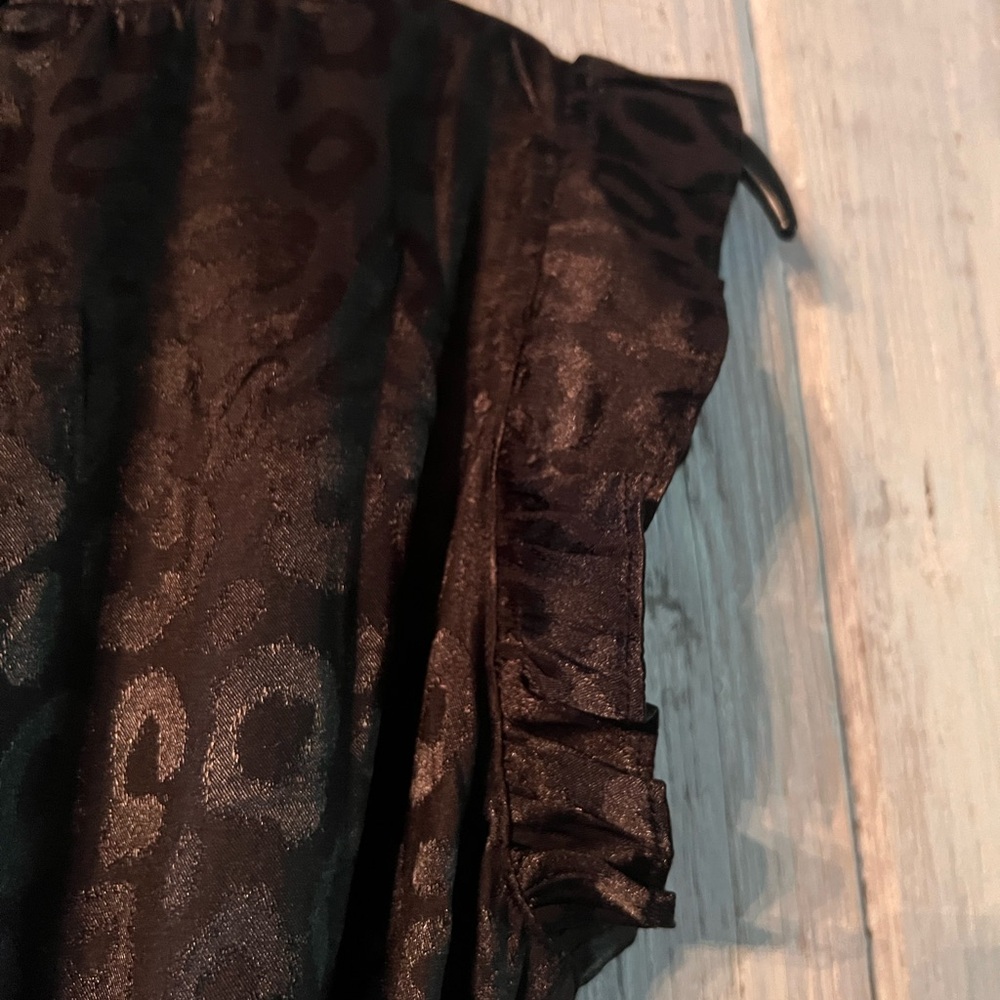 Black Leopard Print Ruffled Dress - Picture 8 of 10